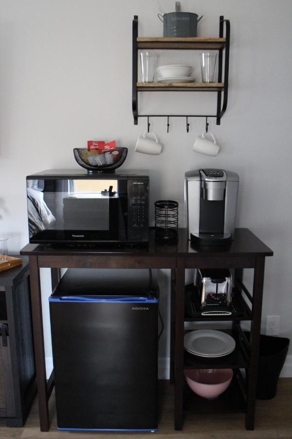Woodslee Bed And Breakfast Belle River Bagian luar foto